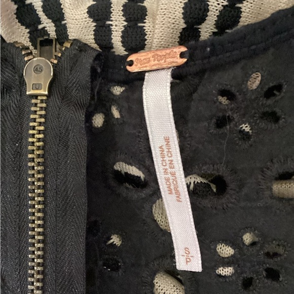 Free People Mollys Retro Black and Tan Tank Top for Effortless Style 1313 - Picture 5 of 9